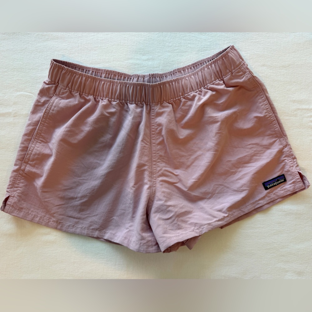 Patagonia Baggies in Orchid w/ Blue Drawstring 2.5” Size Medium